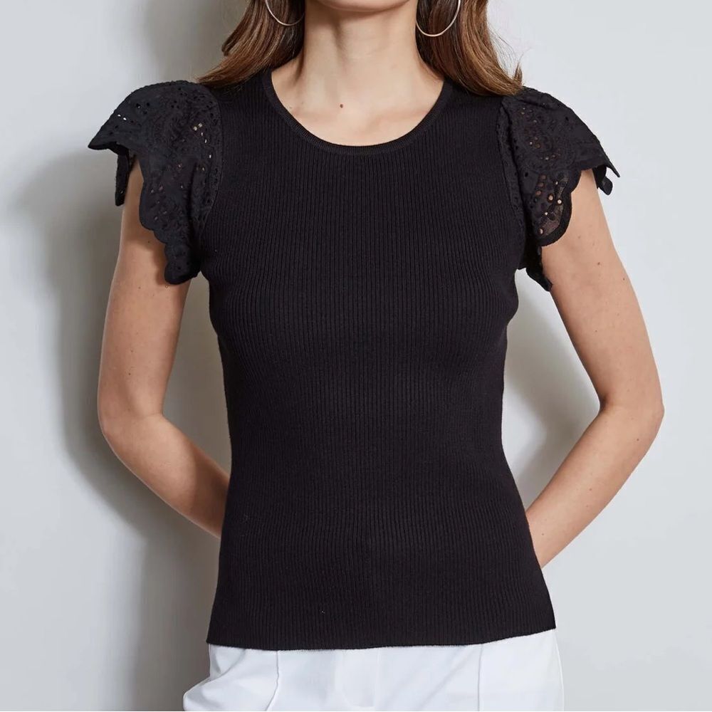 NWT T-Tahari Women's‎ Lace Eyelet Sleeve Knit Top size L
